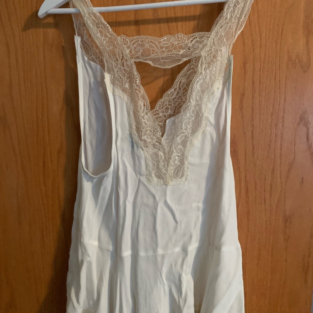 Tank top - Picture 2 of 3